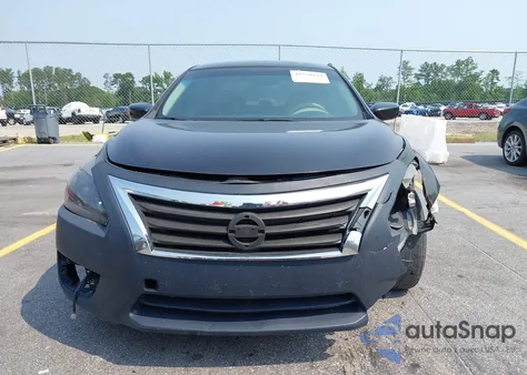 2013 Nissan Altima 2.5 S z USA, uszkodzony, nr VIN 1N4AL3AP9DN565970